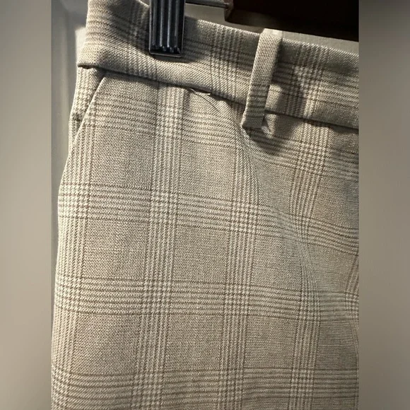 Uniqlo Spring plaid pants - Picture 2 of 3